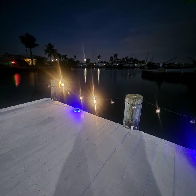 Cay Cove Retreat Villa Matlacha ภายนอก รูปภาพ