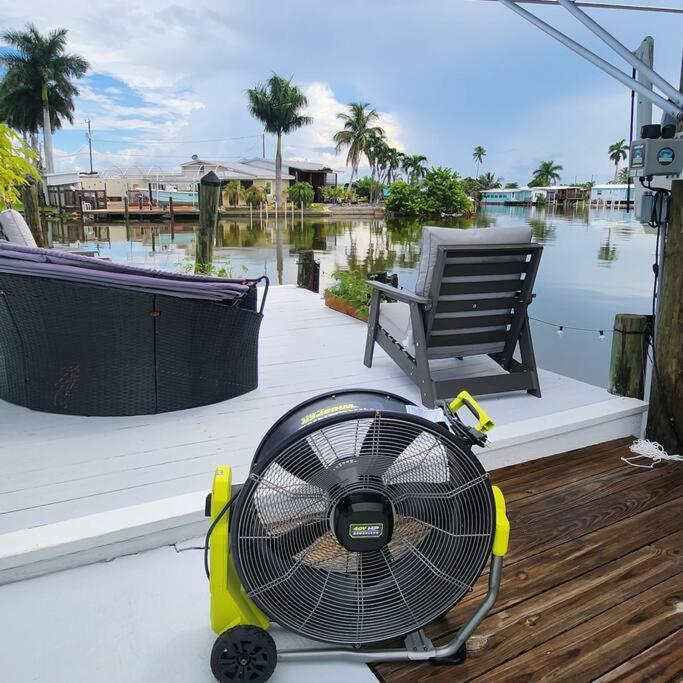 Cay Cove Retreat Villa Matlacha ภายนอก รูปภาพ